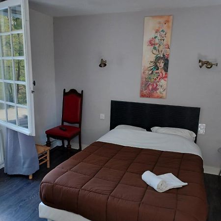 L'Auberge De La Foret Mervent Exterior photo